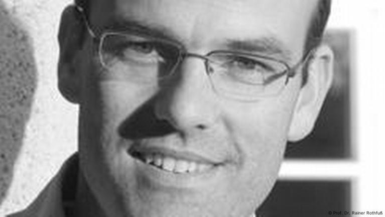 Un député allemand défie les conventions en se rendant à Moscou